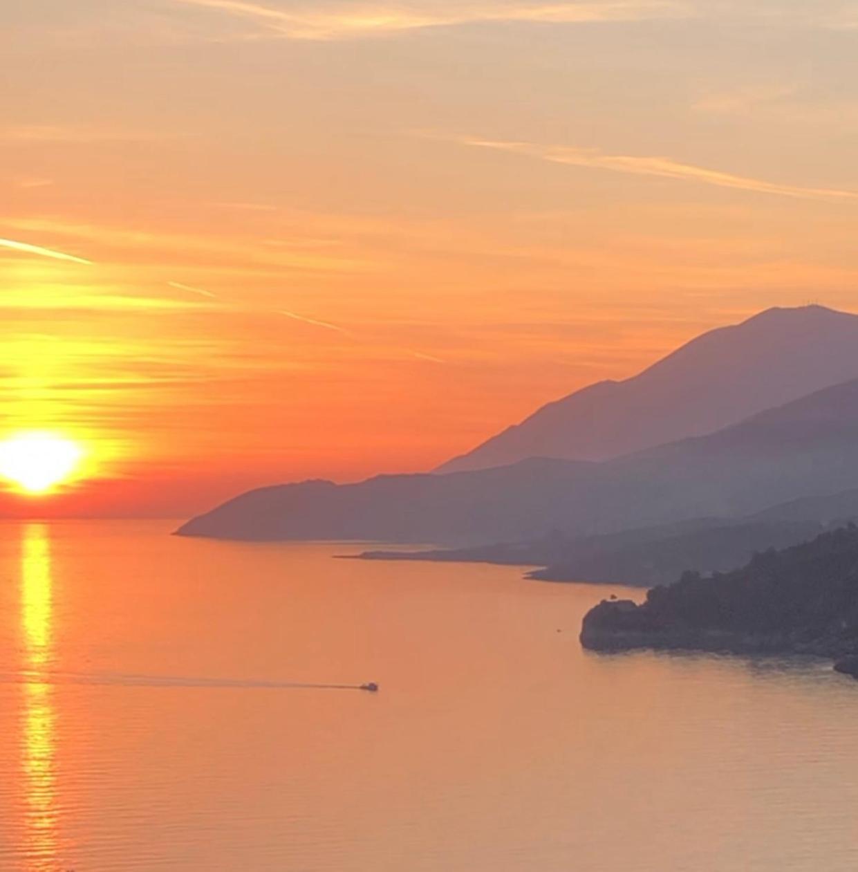 Anassa Suites Himara Kültér fotó