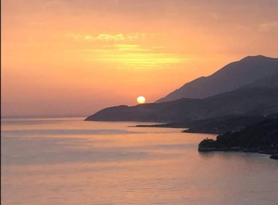Anassa Suites Himara Kültér fotó